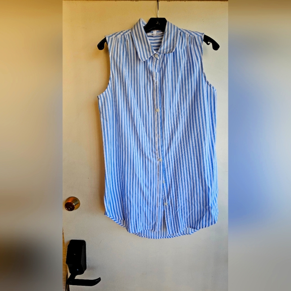 Sleeveless shirt